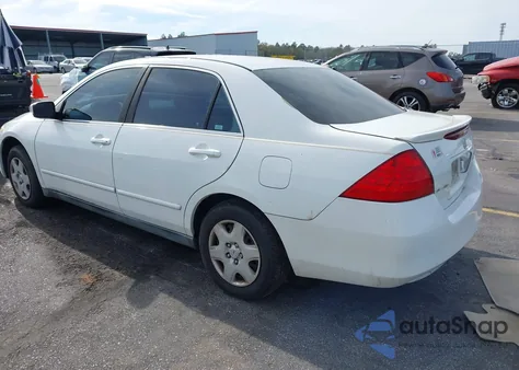 2007 Honda Accord 2.4 Lx из США, поврежденный, VIN 3HGCM56447G703651